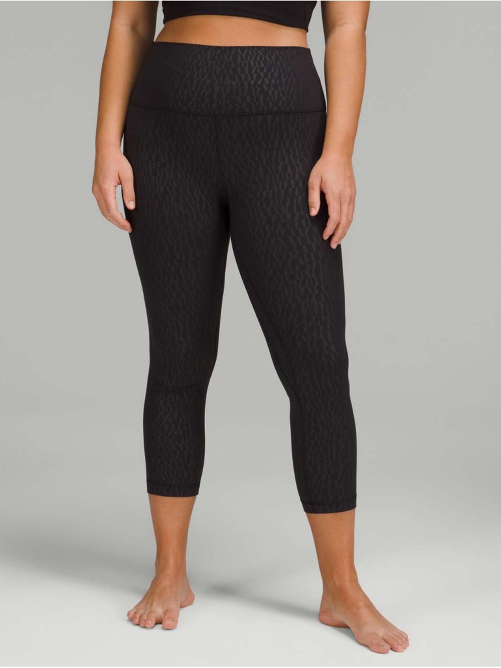 Lululemon Align High-Rise Crop 23" Segment Emboss Black Size 6